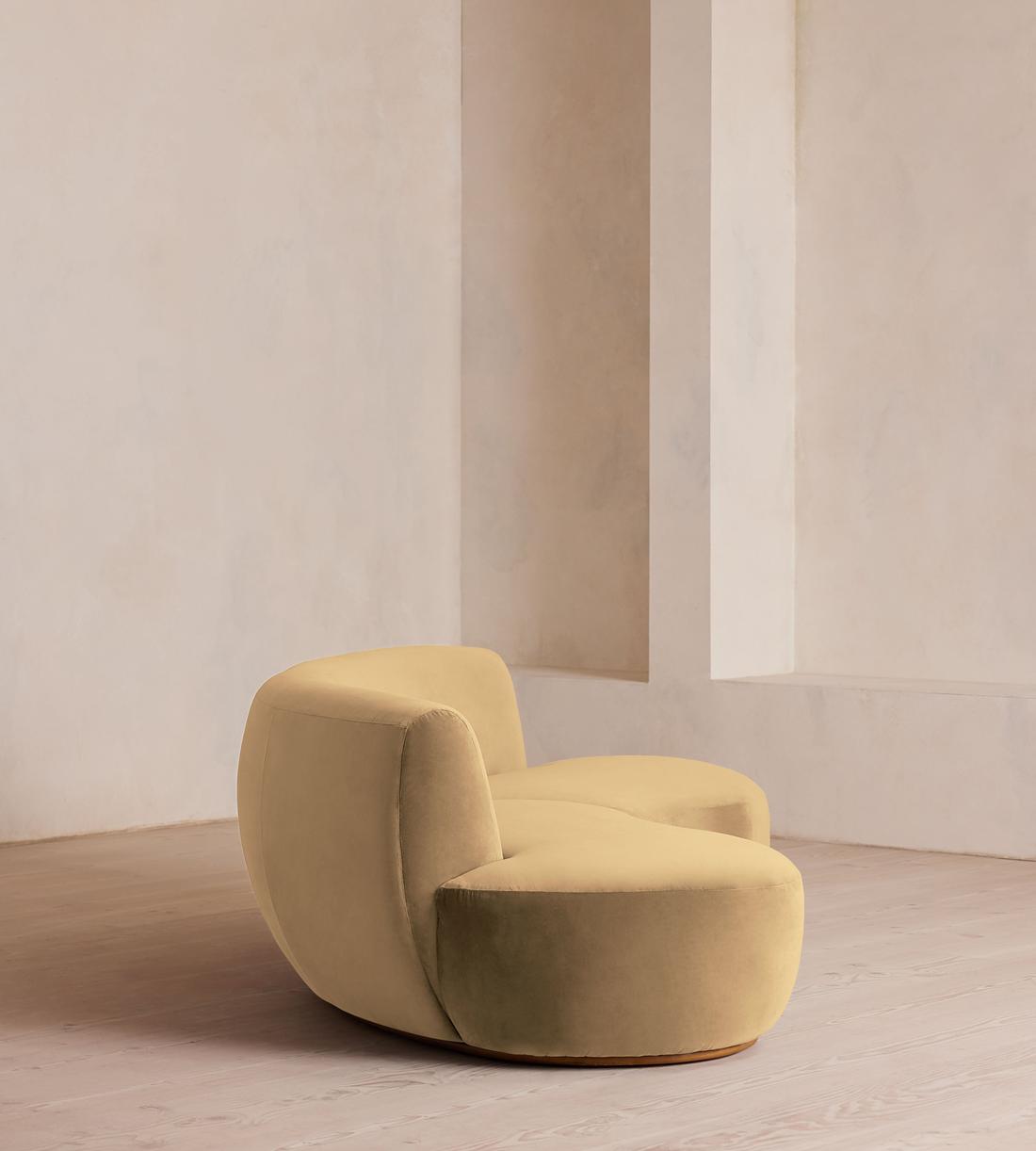 Aline Serpentine Sectional Sofa - Three Seater - Camel Velvet - US - Images - Image 3