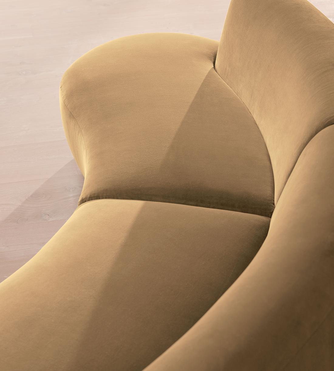 Aline Serpentine Sectional Sofa - Four Seater - Camel Velvet - US - Images - Image 6