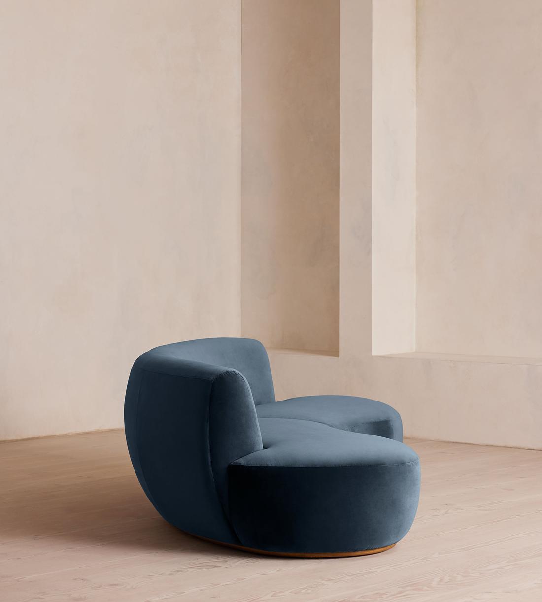 Aline Serpentine Sectional Sofa - Three Seater - Royal Blue Velvet - US - Images - Image 3