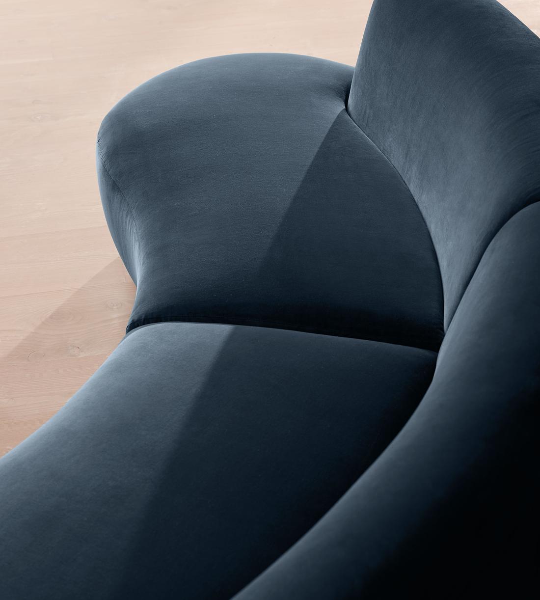 Aline Serpentine Sectional Sofa - Three Seater - Royal Blue Velvet - US - Images - Image 5