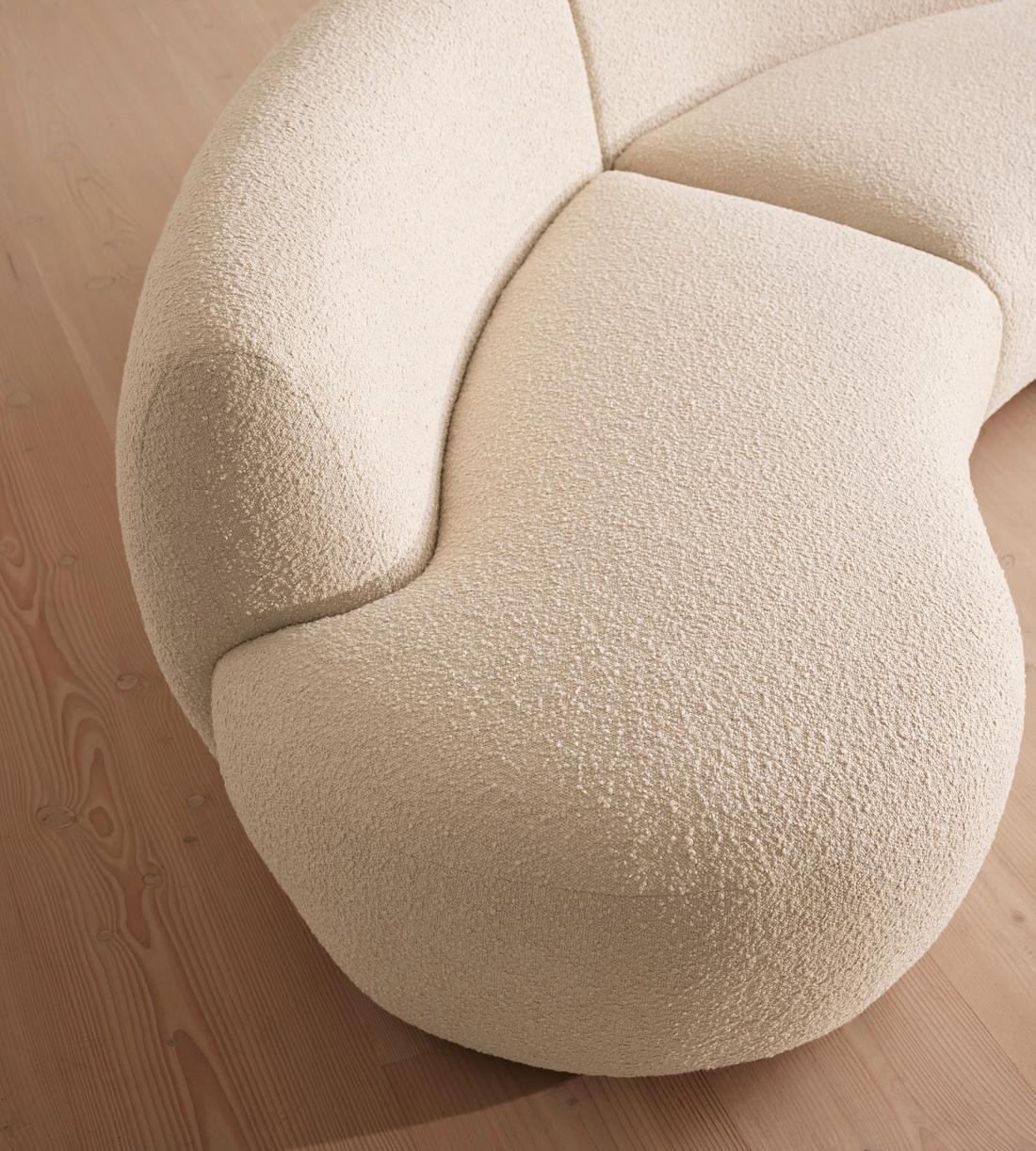 Aline Serpentine Sectional Sofa - Three Seater - Natural Boucle - US - Images - Image 5
