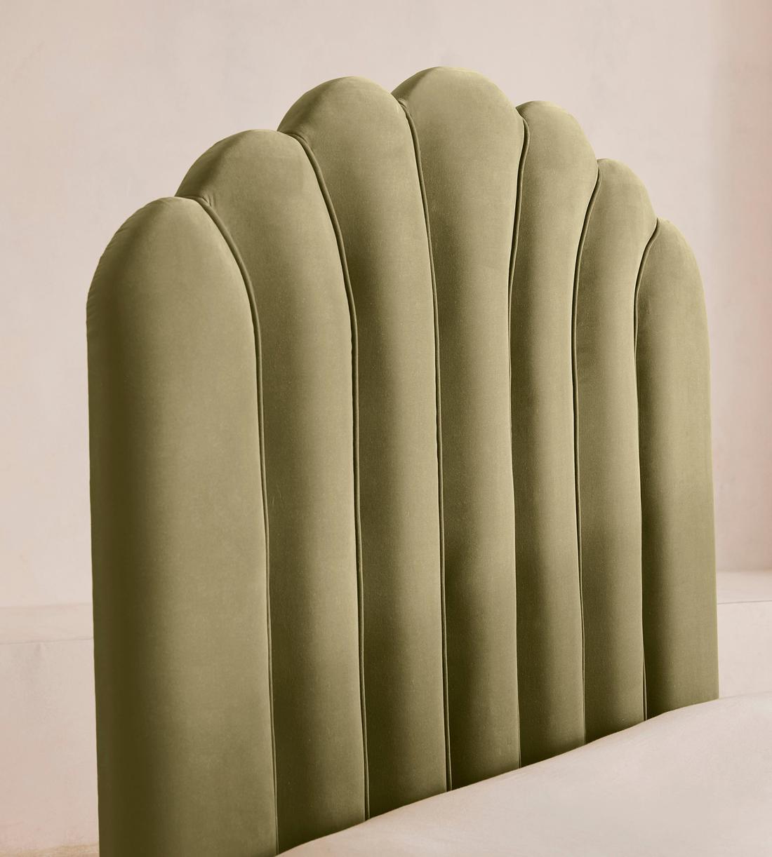Manette Bed - Full - Velvet - Lichen - US - Images - Image 3