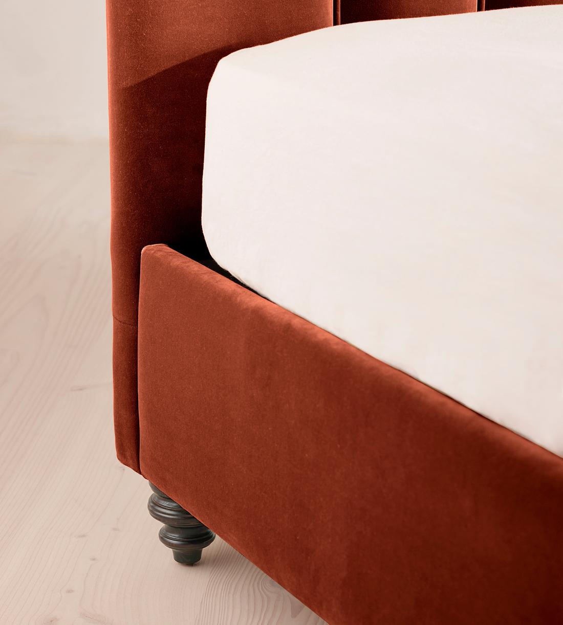 Manette Bed - King - Velvet Rust - Images - Image 4