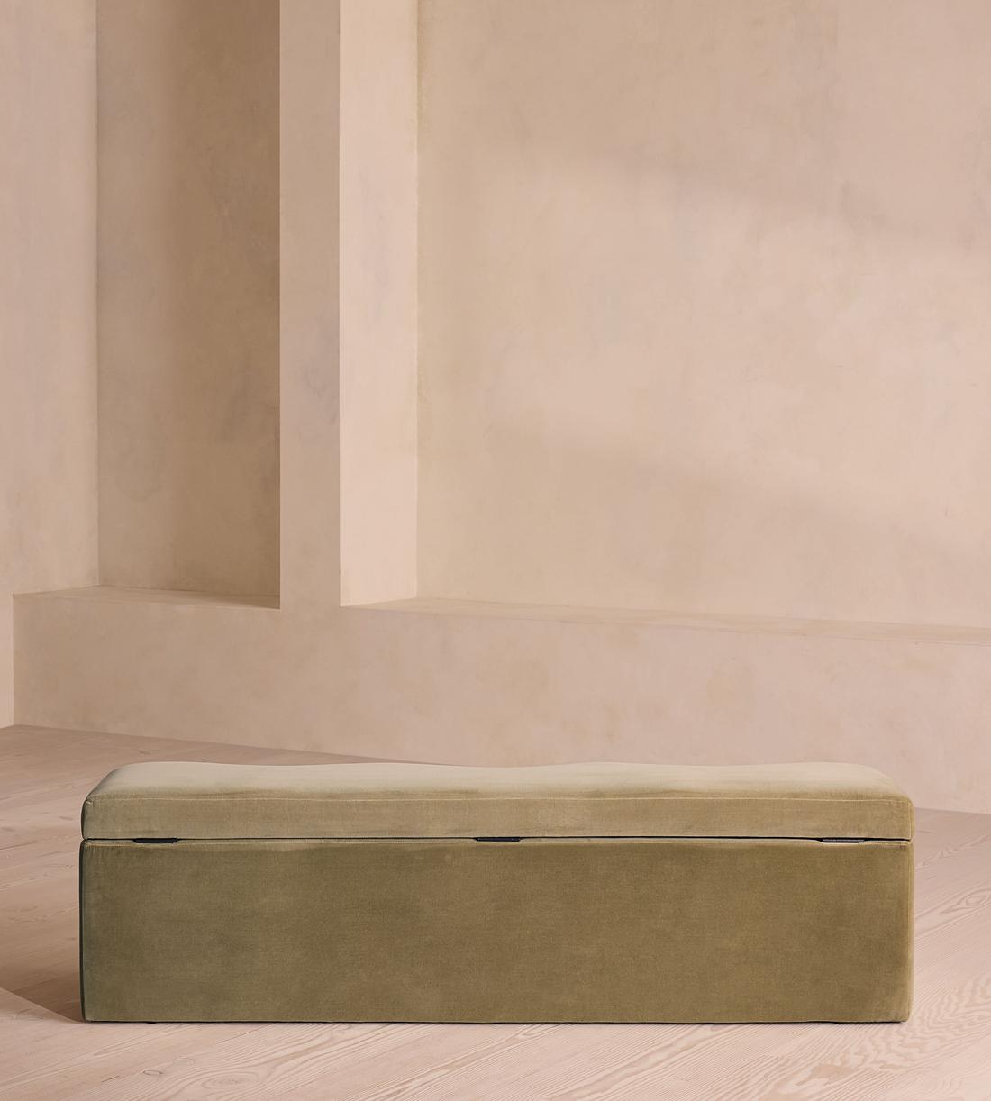 Eli Storage Bench - Lichen Velvet - Images - Image 5