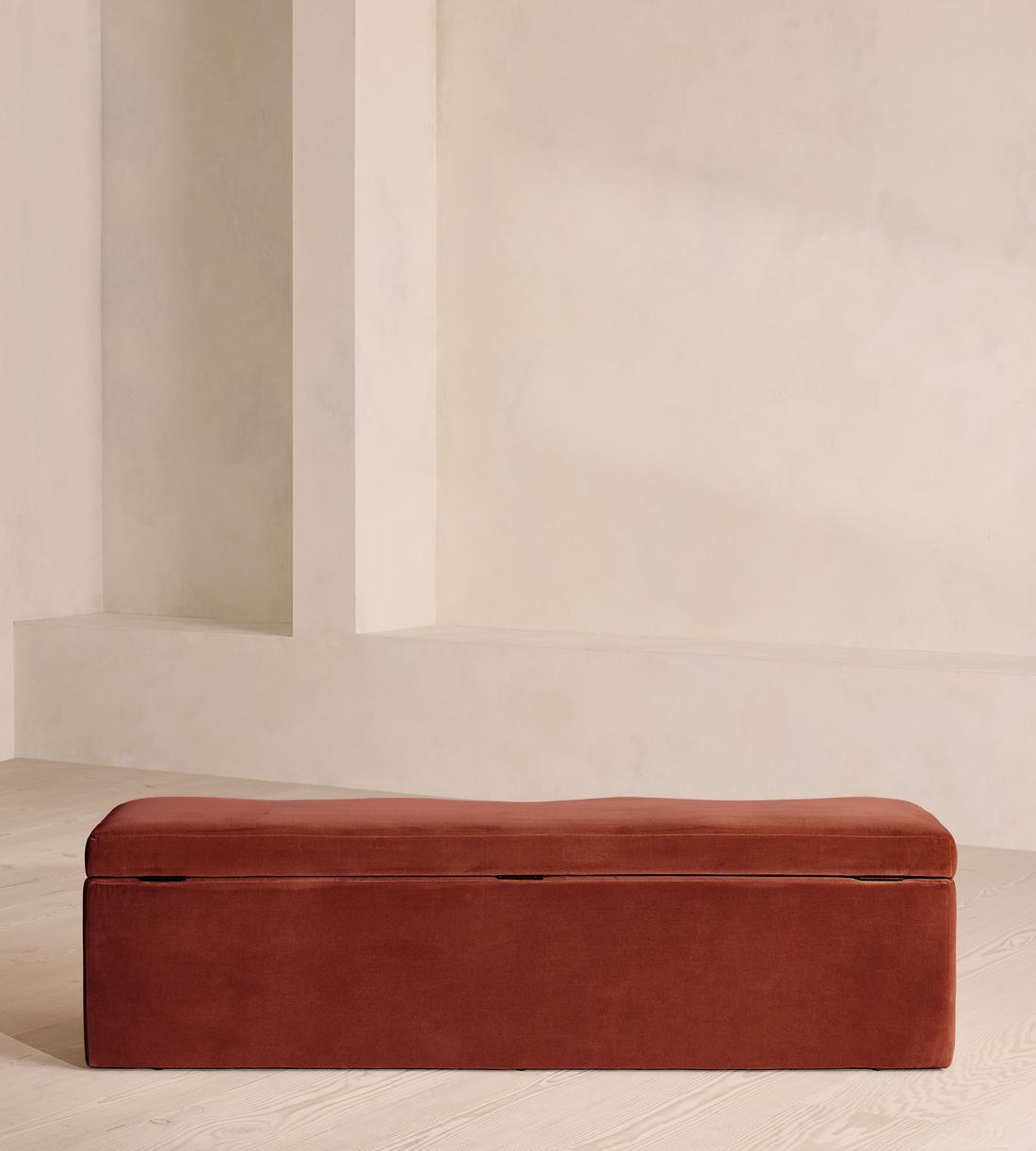 Eli Storage Bench - Velvet - Rust - US - Images - Image 5