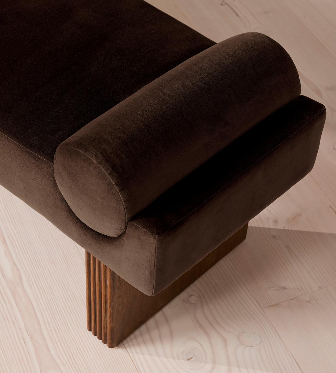 Esther Bench Velvet - Chocolate - Images - Image 4