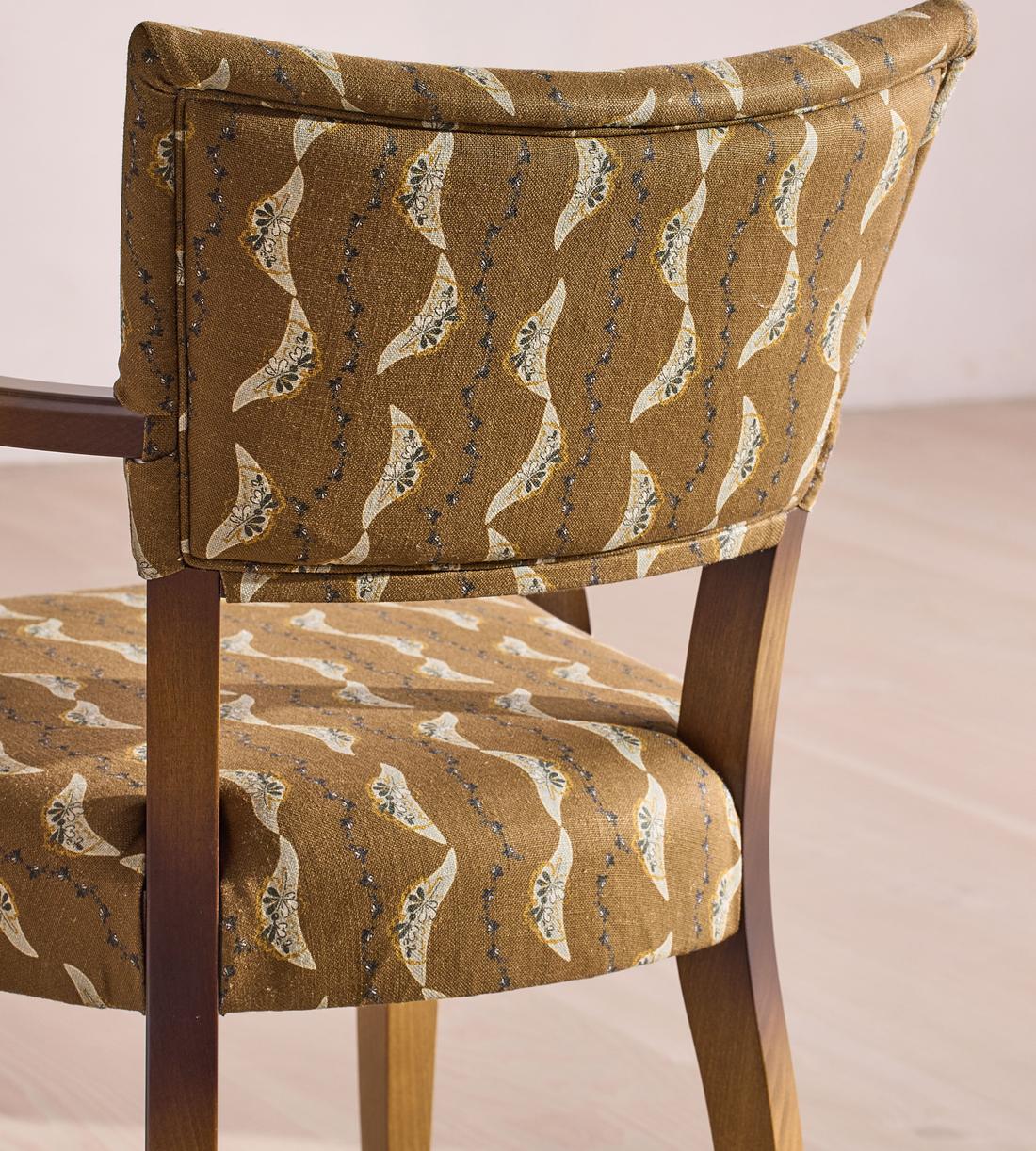 Molina Dining Armchair - Deklan Linen - US - Images - Image 5