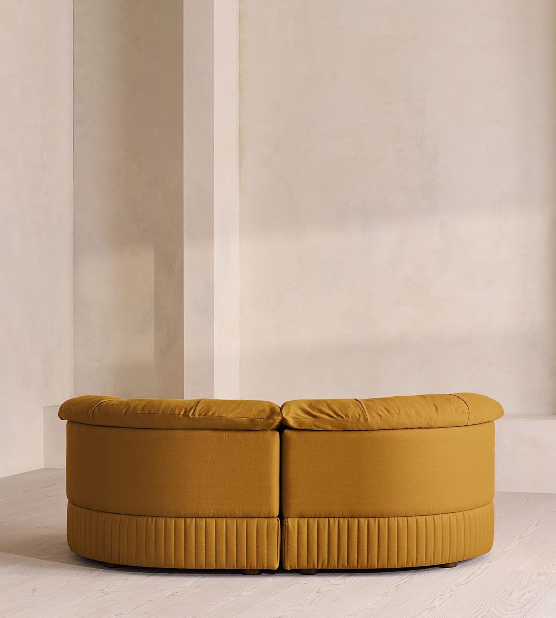 Oona Sectional Sofa - Three Seater - Linen - Turmeric - US - Images - Image 4