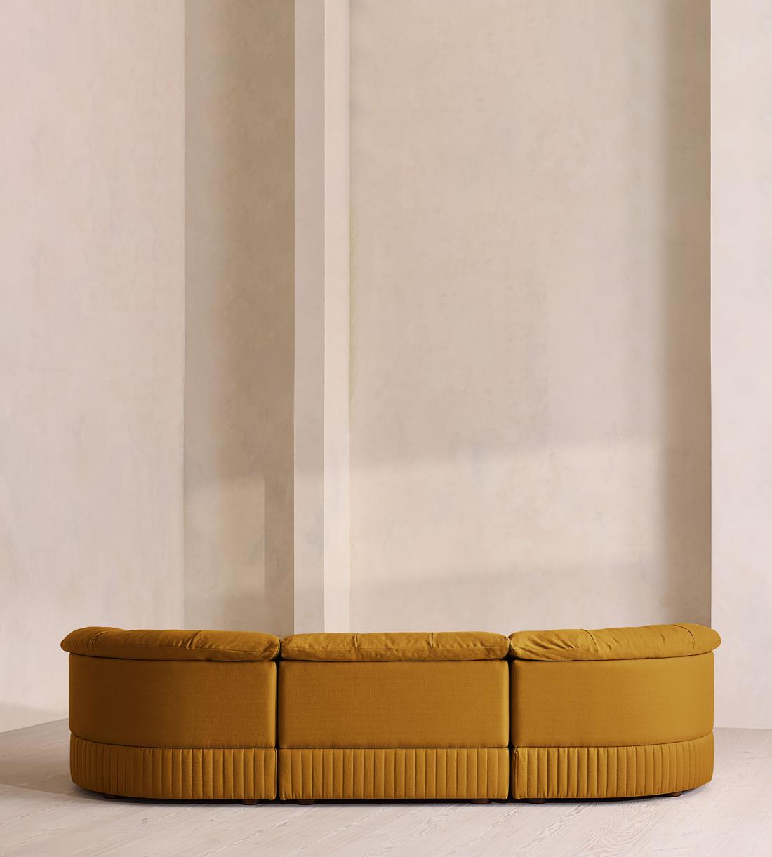 Oona Sectional Sofa - Four Seater - Linen - Turmeric - US - Images - Image 4