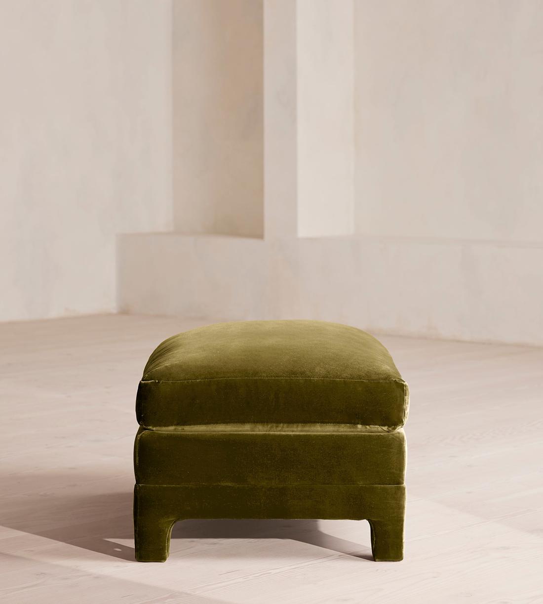 Ashford Ottoman - Velvet - Olive - Images - Image 3