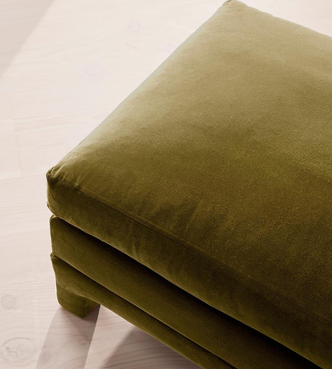 Ashford Ottoman - Velvet - Olive - Images - Image 4