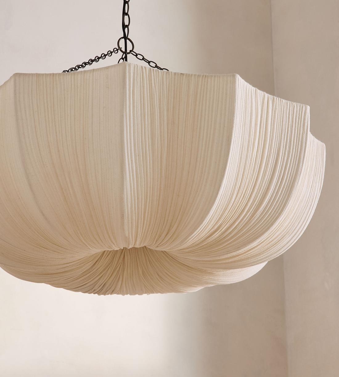Aldwin Pendant - Large US - Images - Image 4