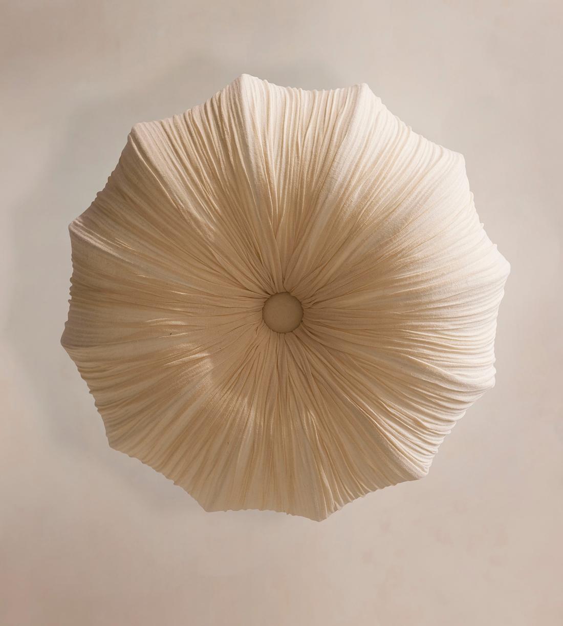 Aldwin Pendant - Large US - Images - Image 7