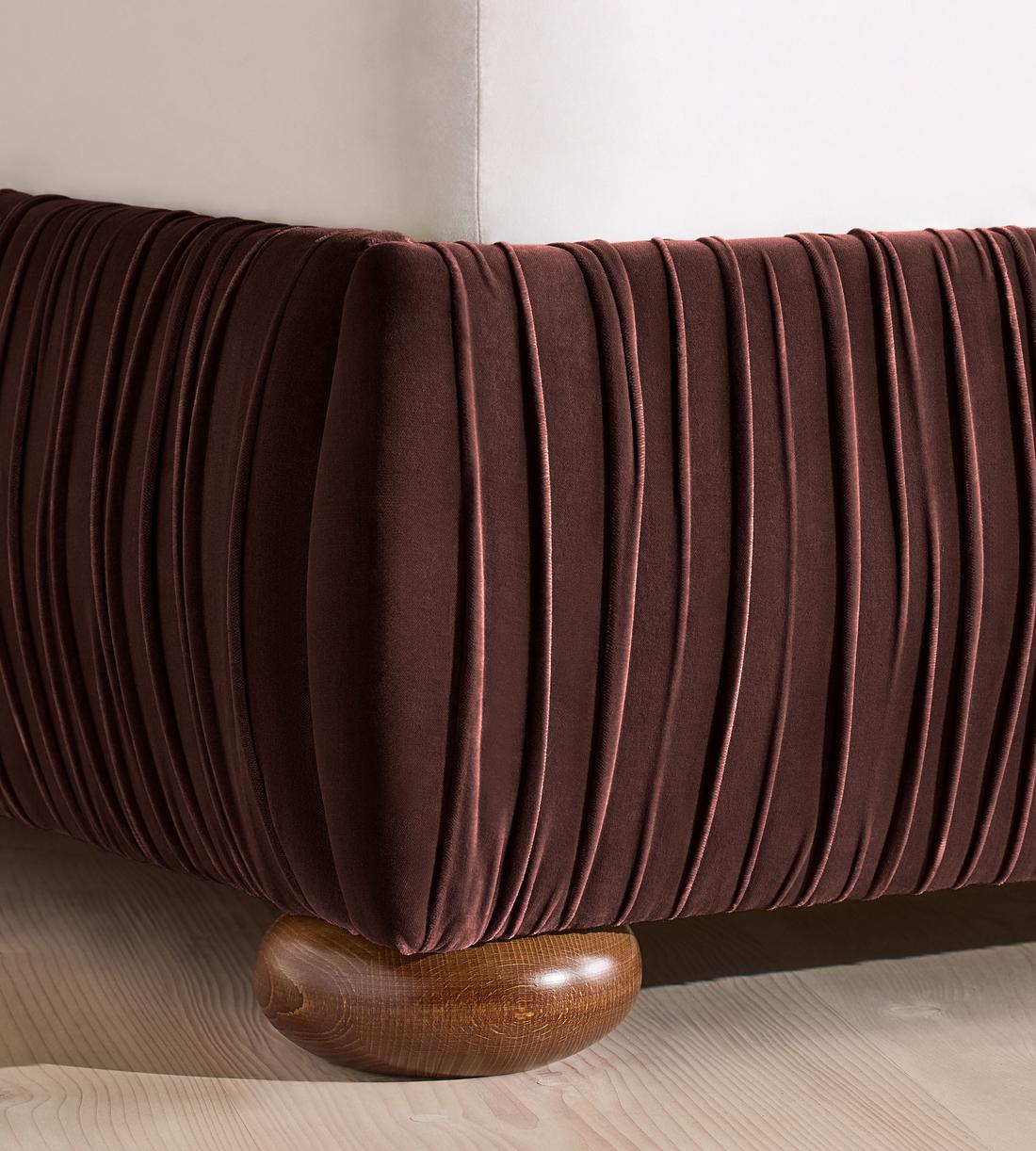 Blair Bed - King - Velvet - Aubergine US - Images - Image 5