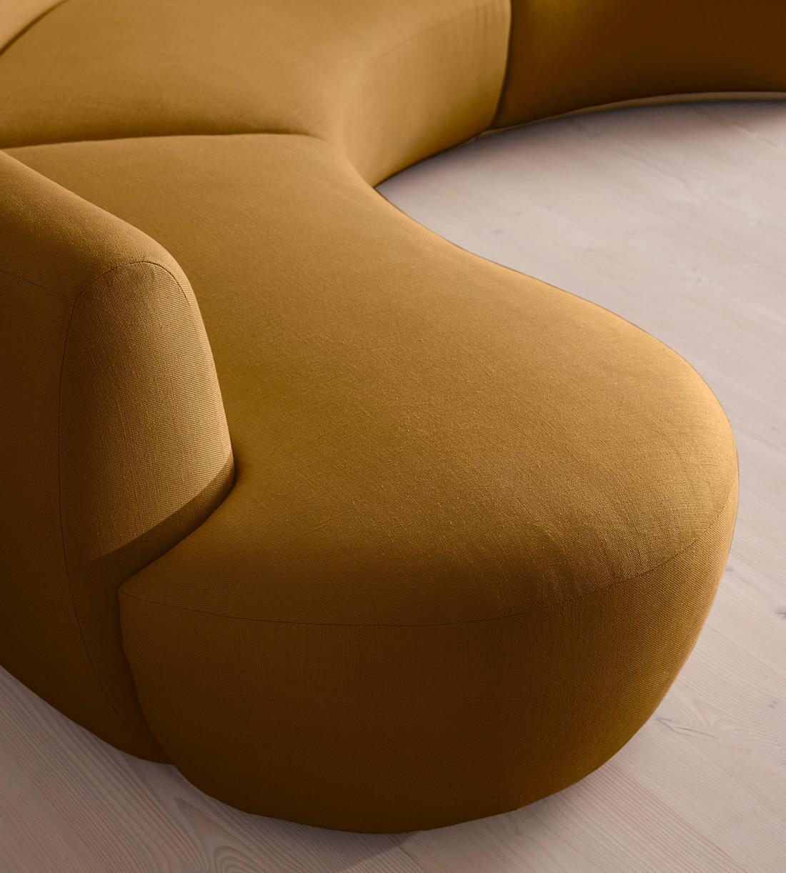 Aline Serpentine Modular Sofa - Six Seater - Linen - Turmeric - US - Images - Image 5
