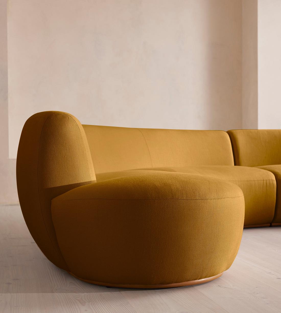 Aline Serpentine Modular Sofa - Six Seater - Linen - Turmeric - US - Images - Image 6