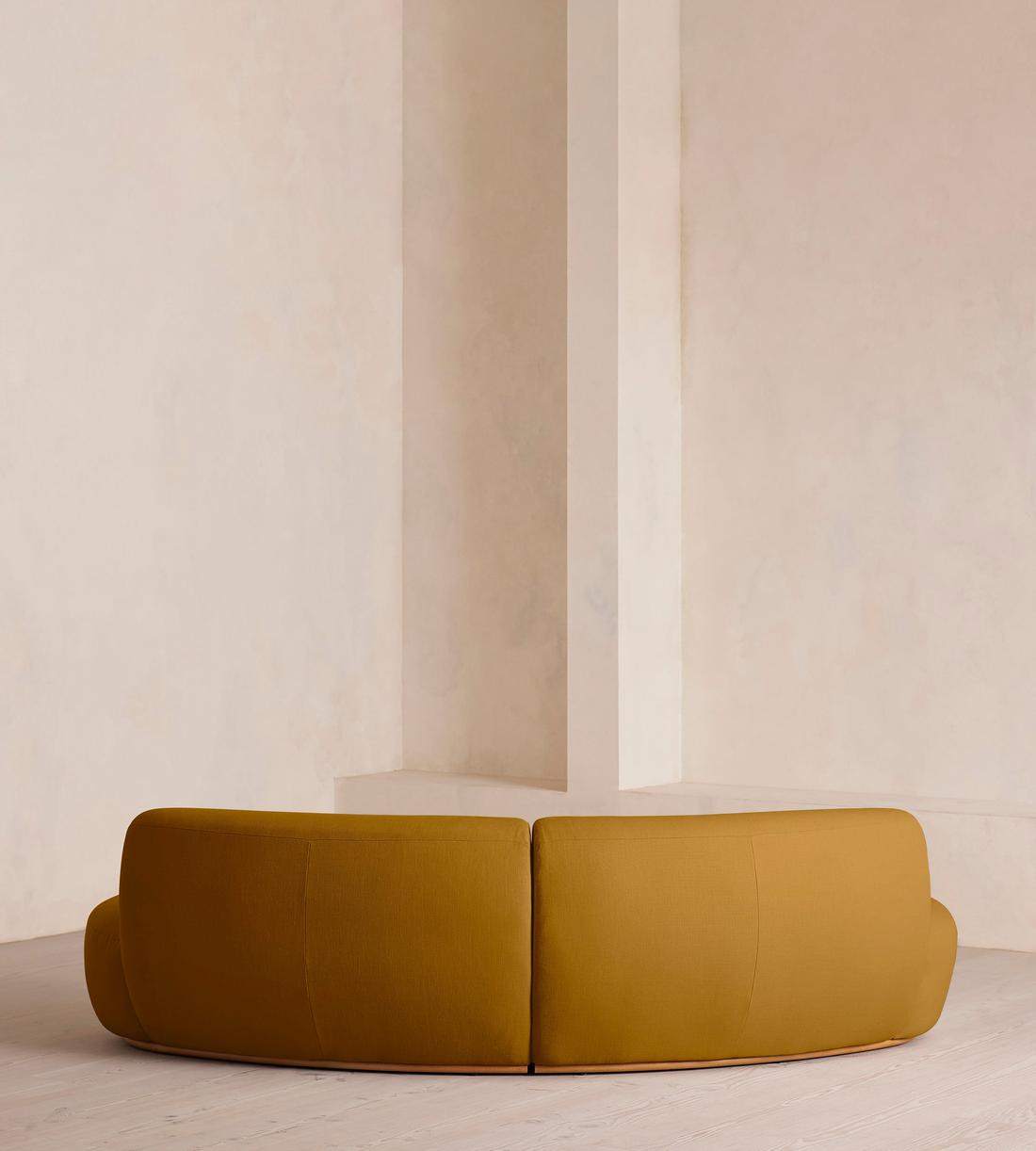 Aline Serpentine Modular Sofa - Three Seater - Linen - Turmeric - US - Images - Image 4