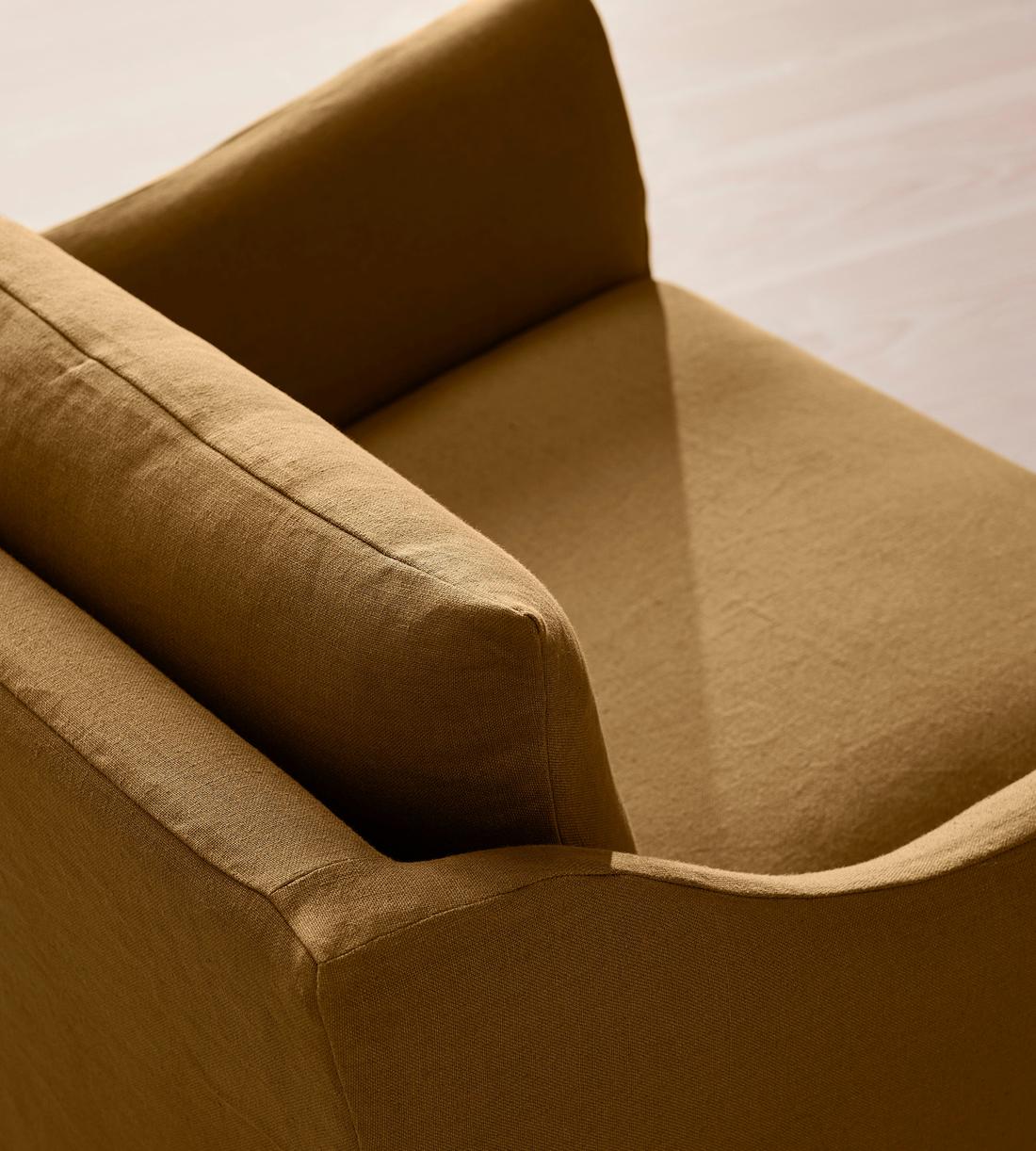 Roma Loveseat - Linen - Ochre - US - Images - Image 5