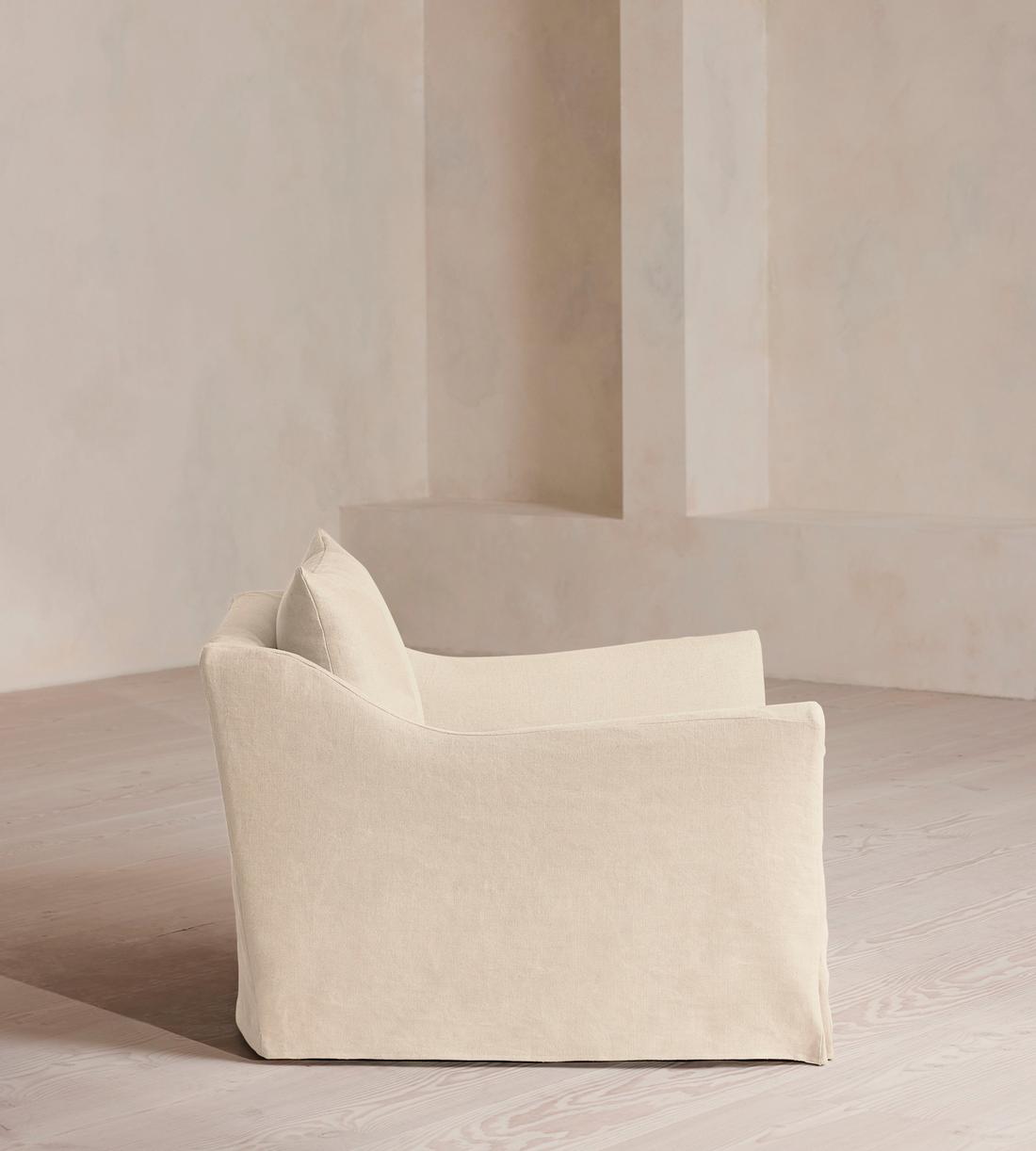 Roma Loveseat - Linen - Bisque - US - Images - Image 3