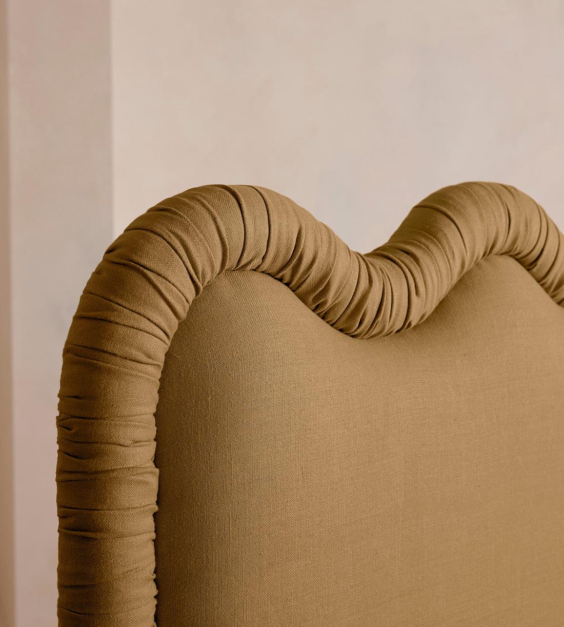 Tristan Bed - Queen - Linen - Ochre - US - Images - Image 3