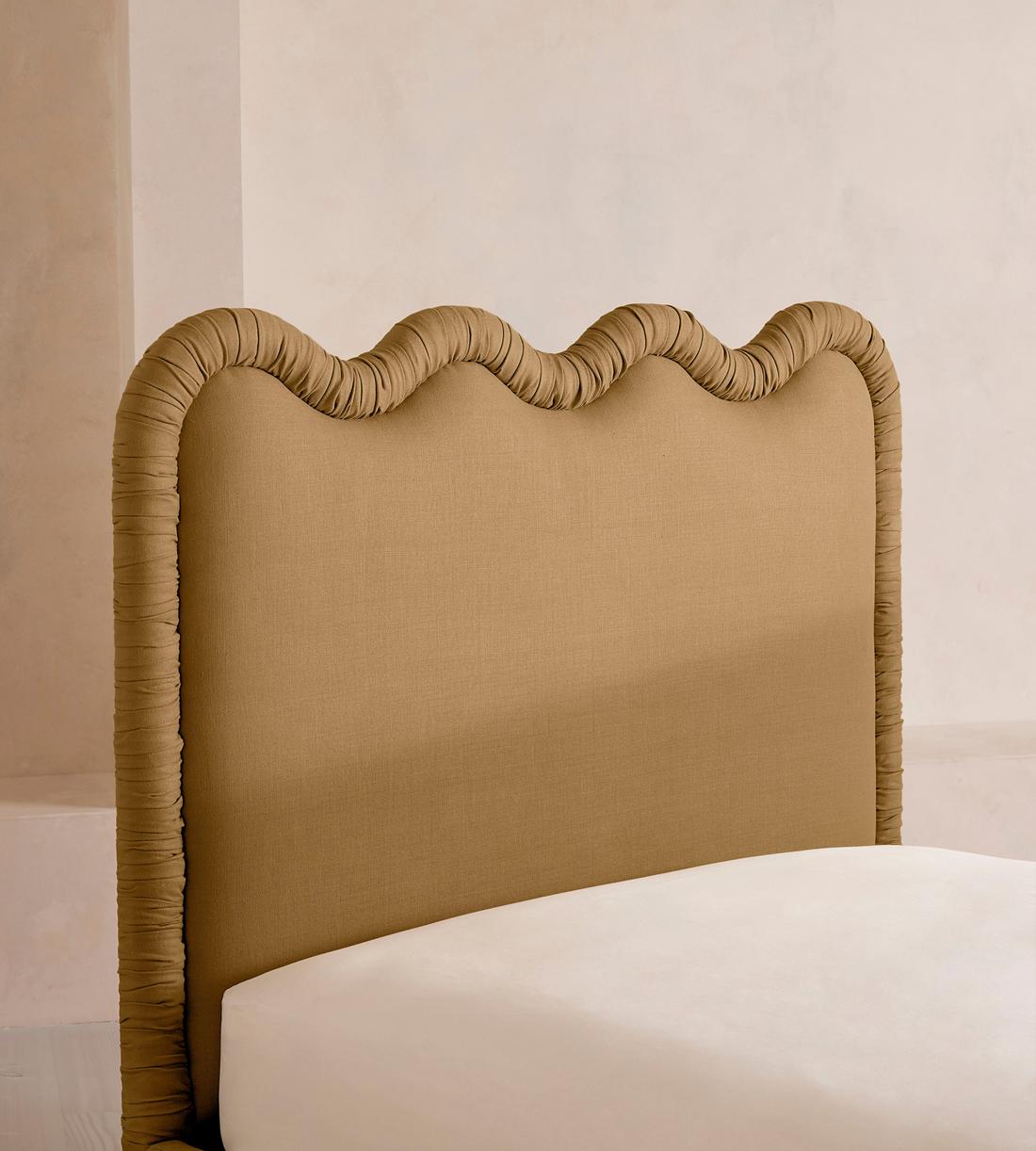 Tristan Bed - King - Linen - Ochre - US - Images - Image 4