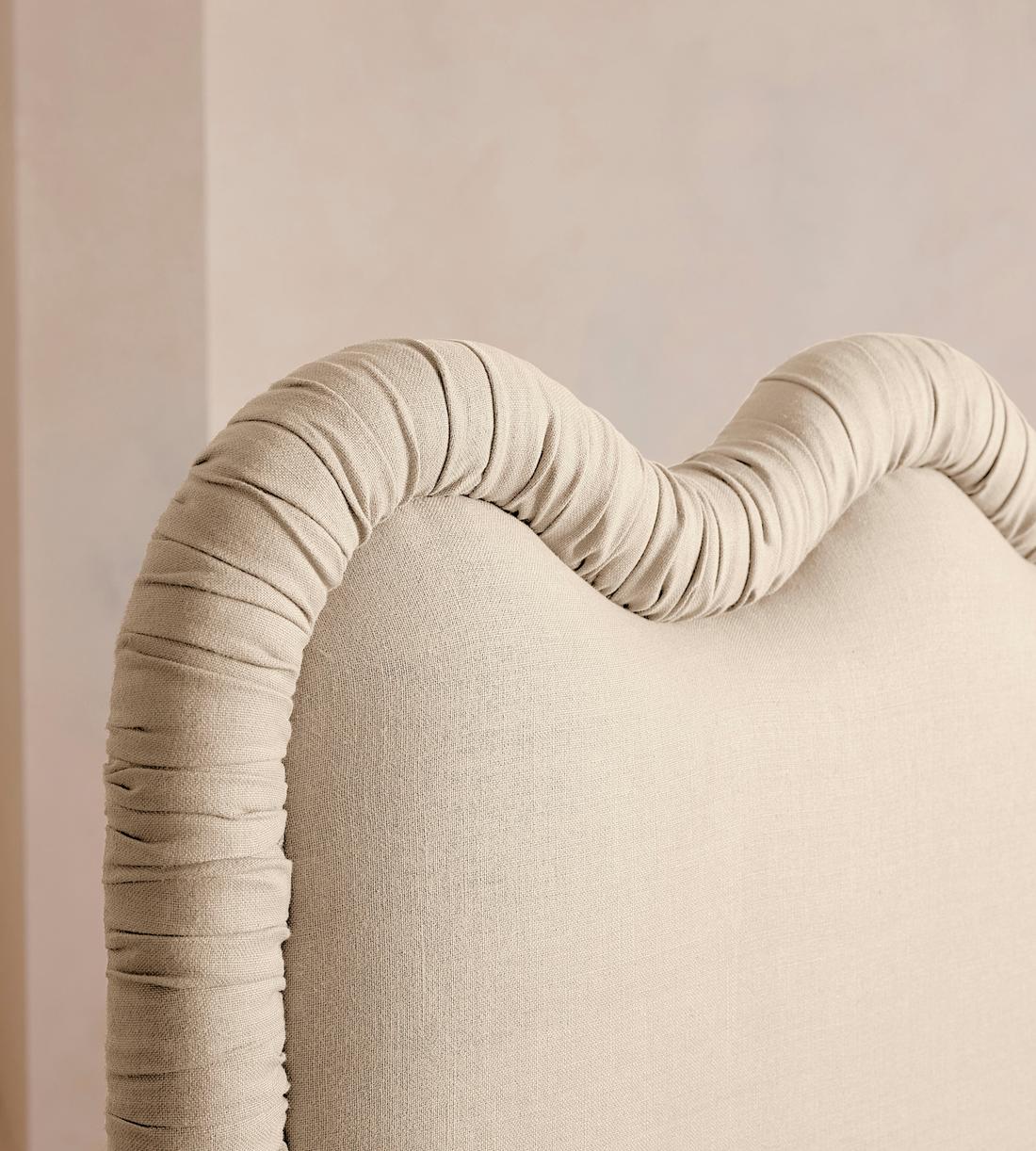Tristan Bed - Queen - Linen - Bisque - US - Images - Image 3