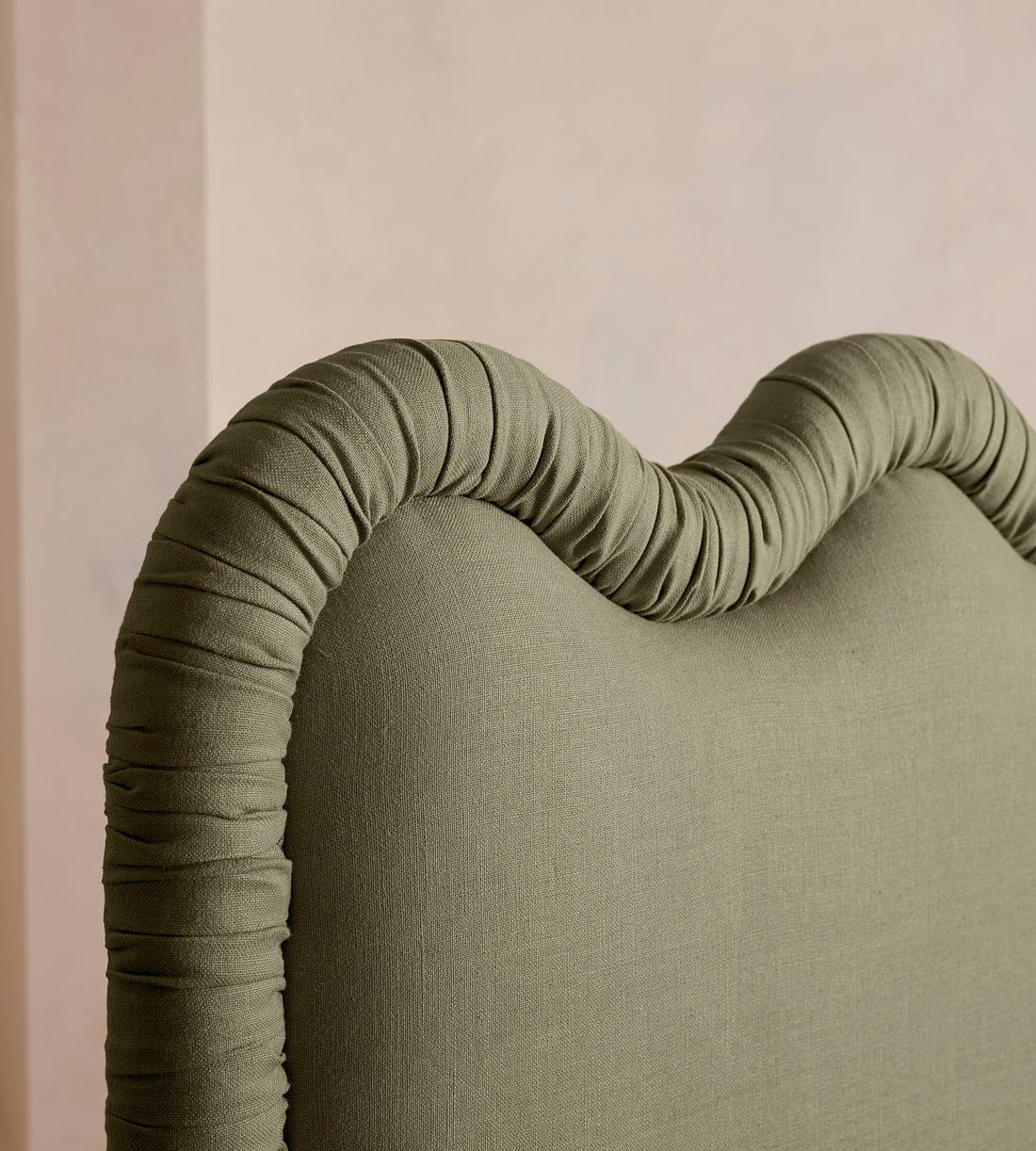 Tristan Bed - Queen - Linen - Sage - US - Images - Image 3