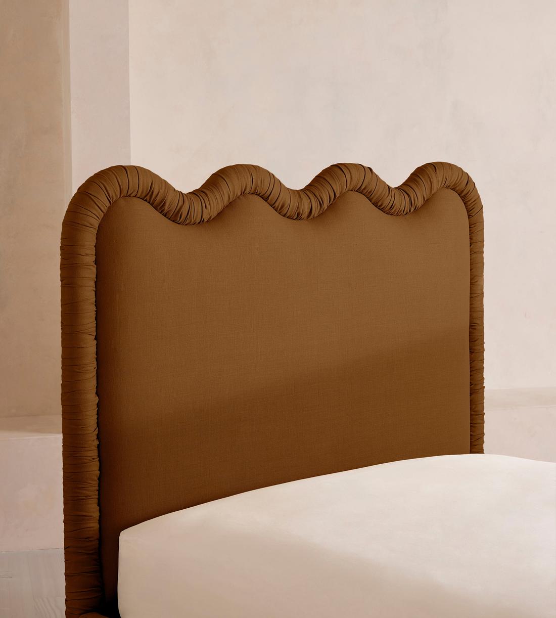 Tristan Bed - King - Linen - Terracotta - US - Images - Image 4