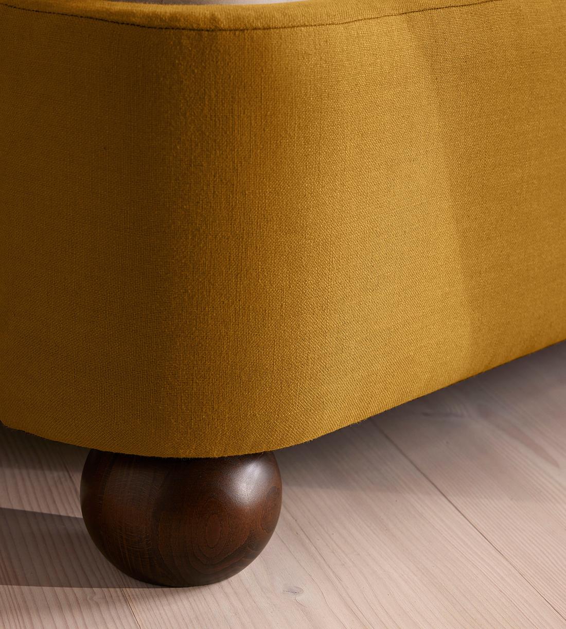 Tristan Bed - King - Linen - Turmeric - US - Images - Image 5