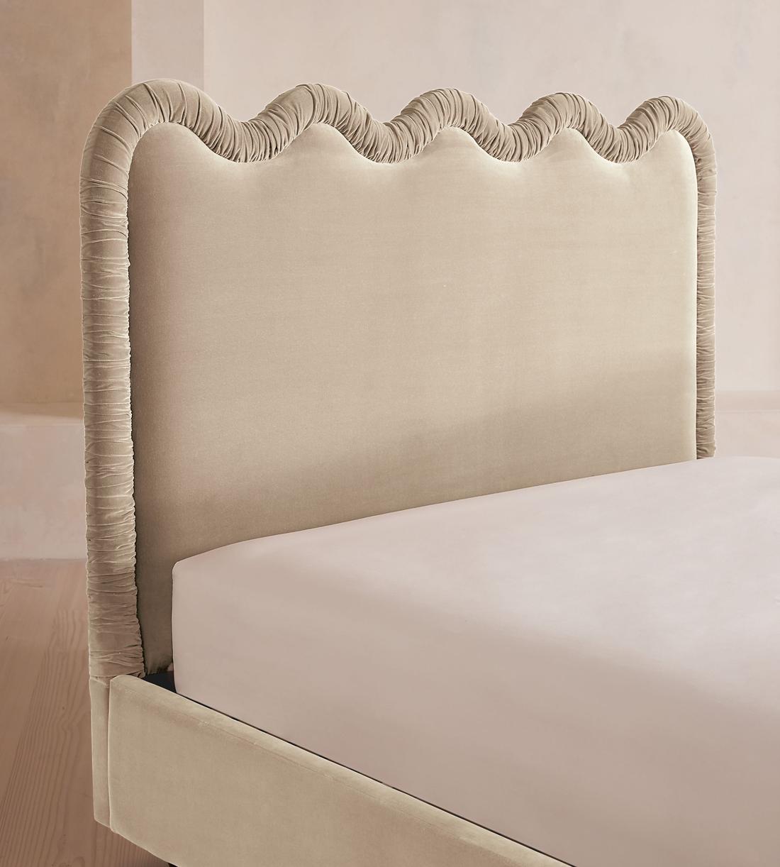 Tristan Bed - King - Velvet - Oyster - UK - Images - Image 4