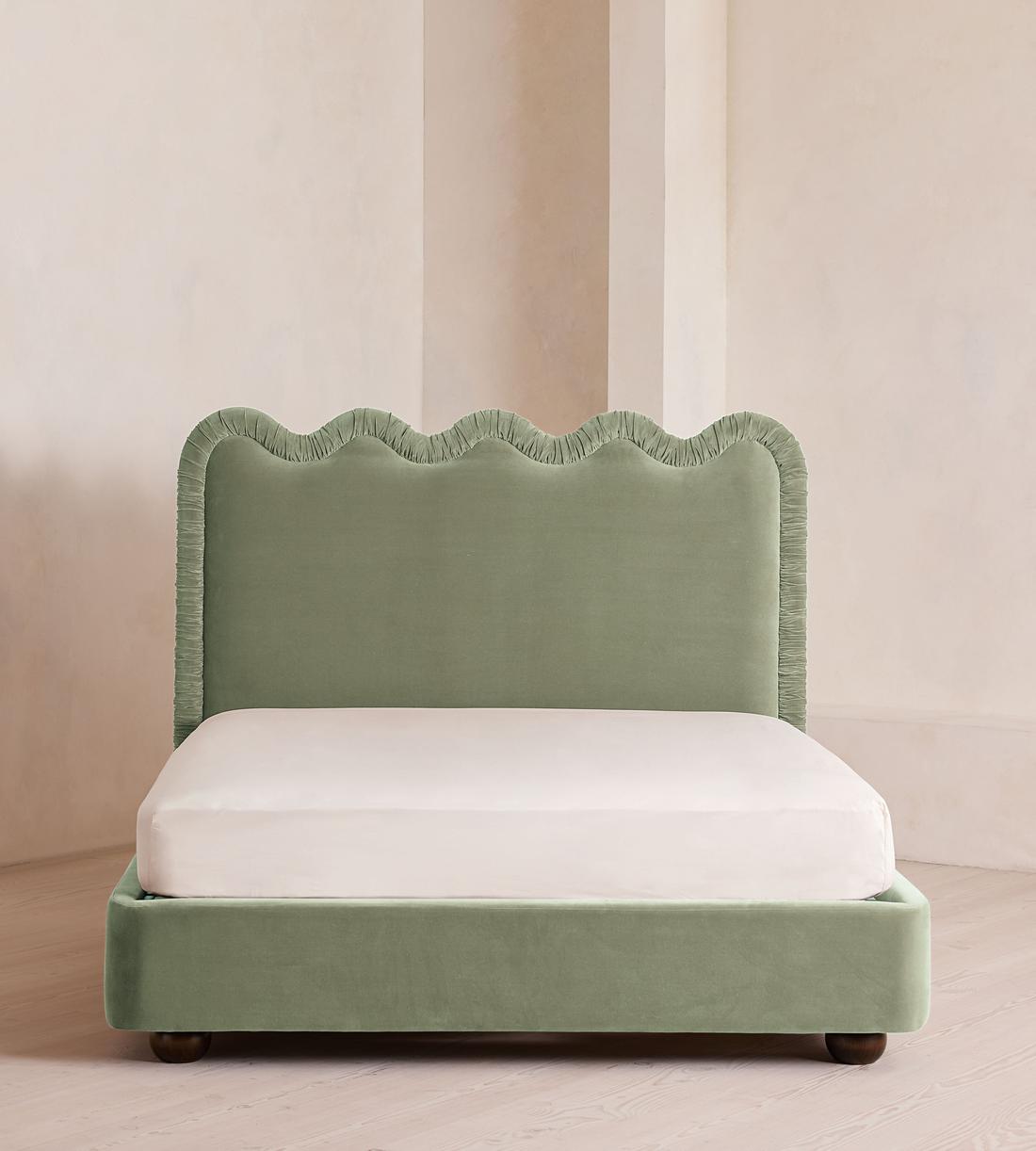 Tristan Bed - King - Velvet - Seafoam - US - Listing - Image 2