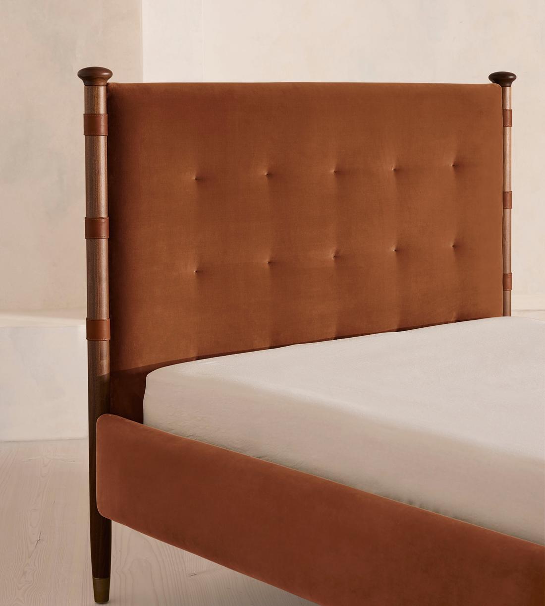 Paolo Bed - Full - Velvet - Cinnamon - US - Images - Image 3