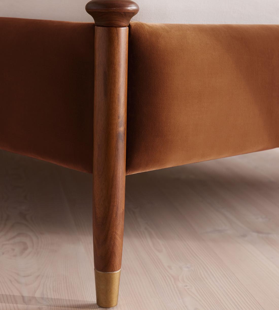 Paolo Bed - Queen - Velvet - Cinnamon - US - Images - Image 5
