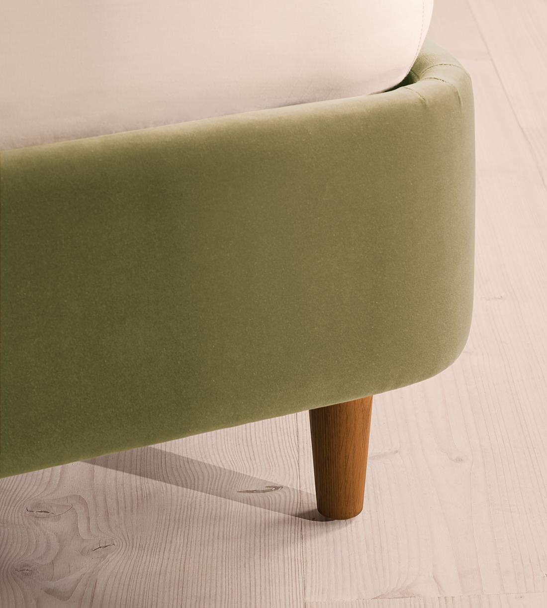 Aubrey Bed - Queen - Velvet - Lichen - US - Images - Image 4