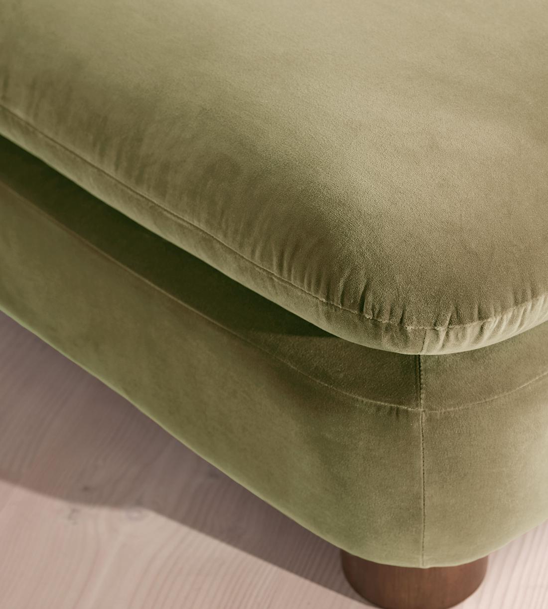 Vivienne Ottoman - Velvet Lichen - US - Image 13