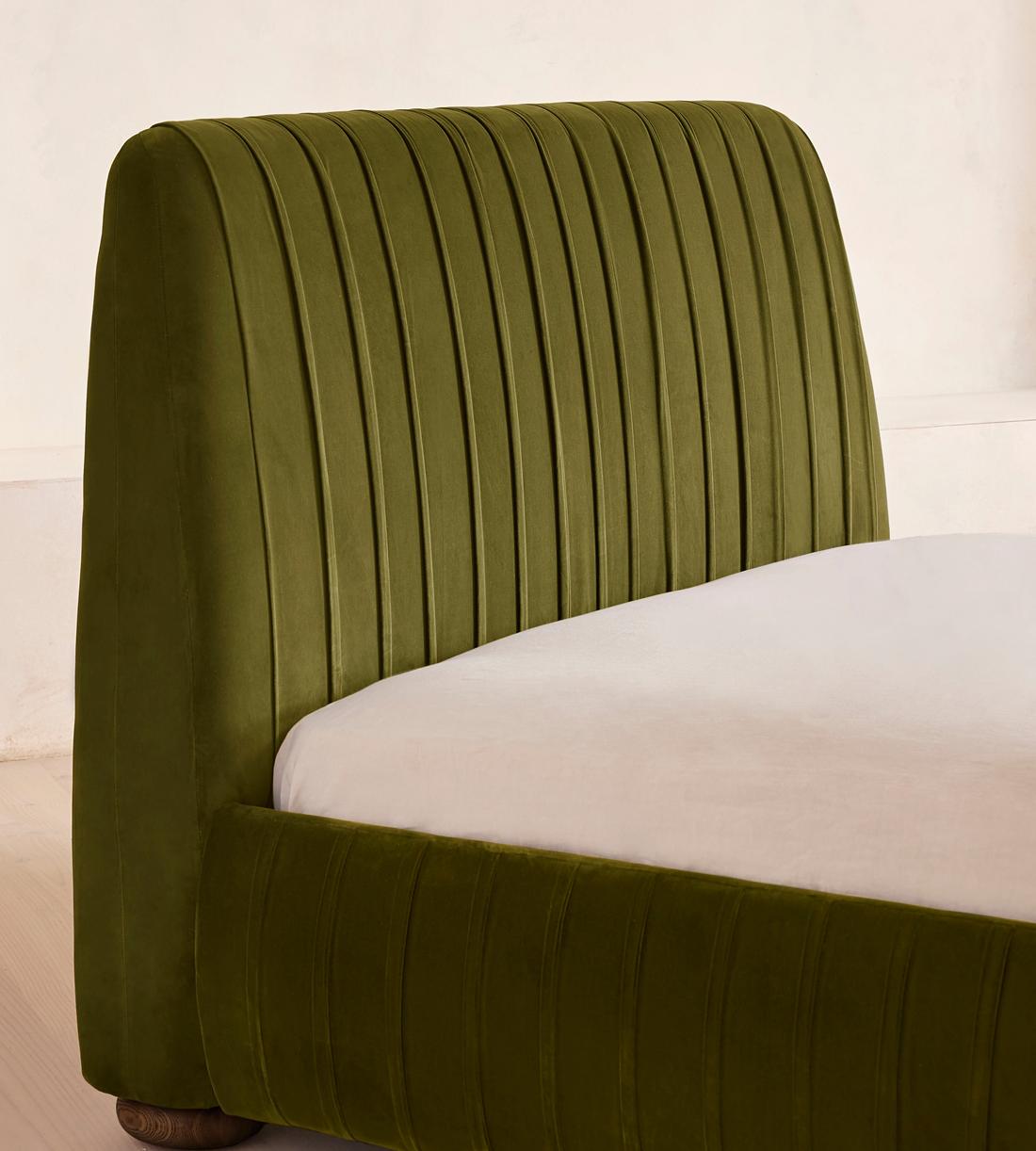 Vivienne Bed - King - Velvet - Olive - US - Images - Image 3