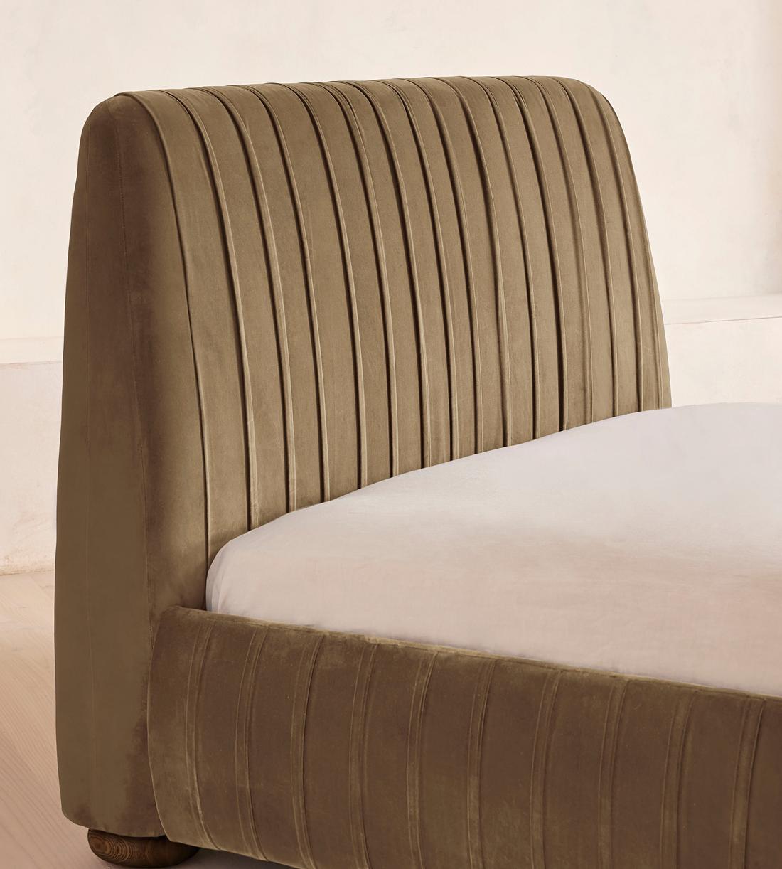 Vivienne Bed - Full - Velvet - Truffle - US - Images - Image 3