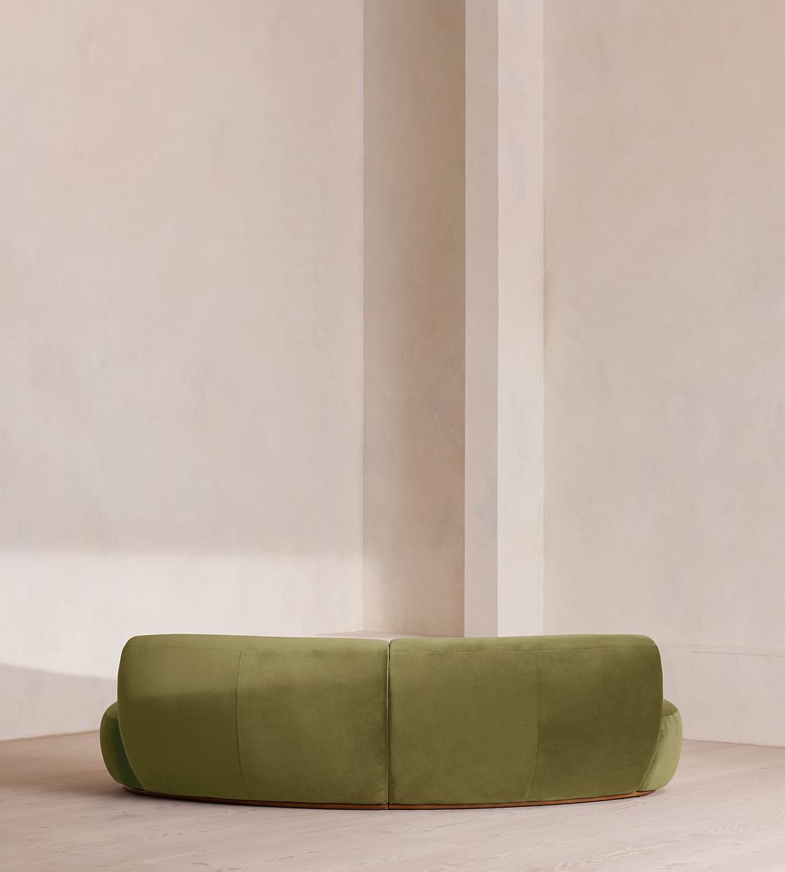 Aline Serpentine Sectional Sofa - Three Seater - Lichen Velvet - US - Images - Image 4