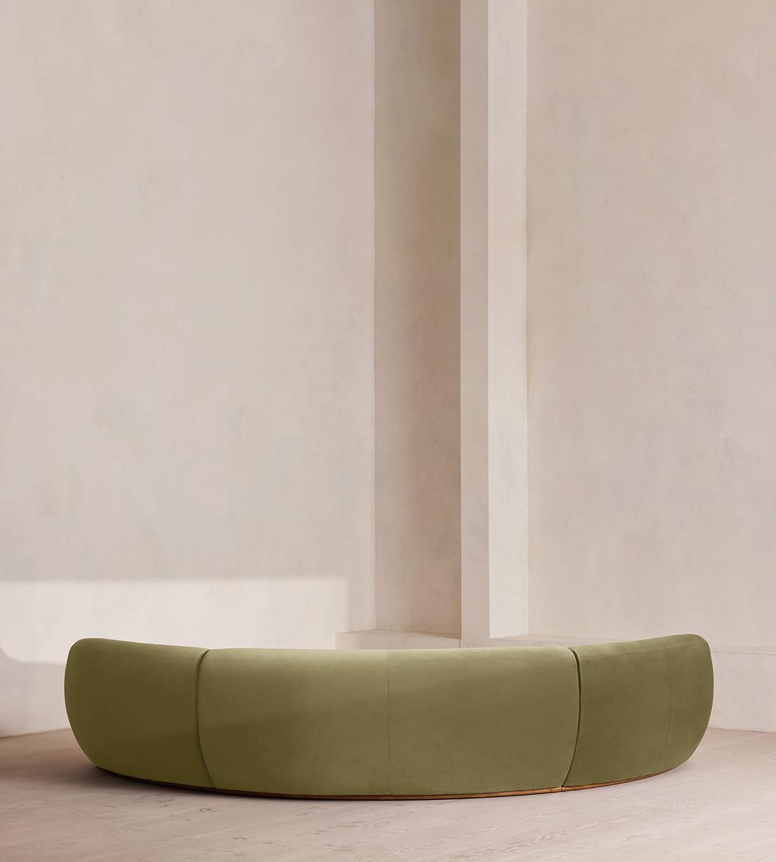 Aline Serpentine Sectional Sofa - Four Seater - Lichen Velvet - US - Images - Image 4