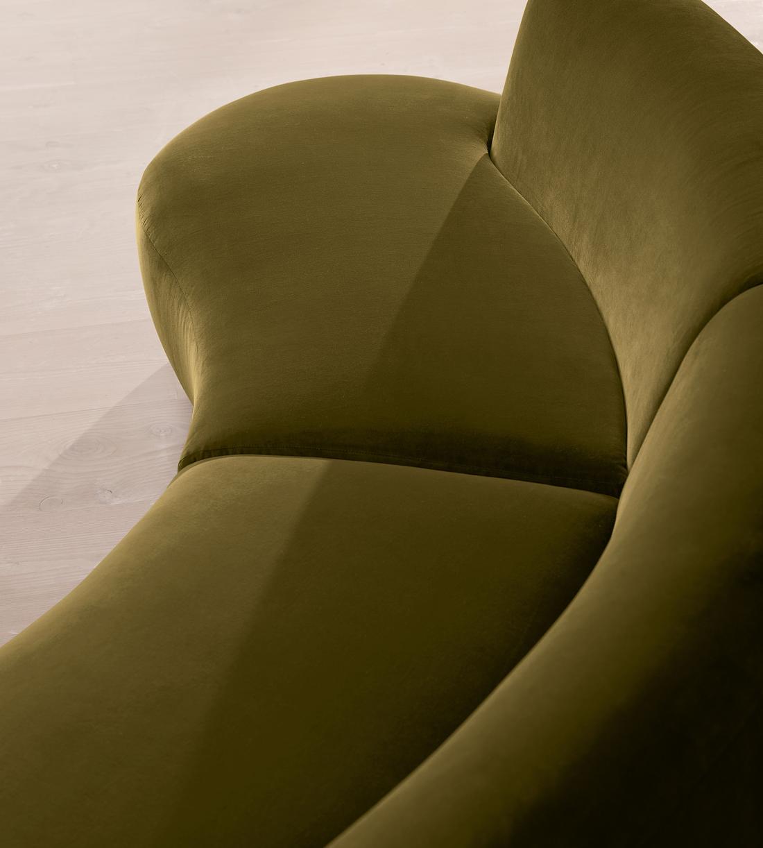 Aline Serpentine Sectional Sofa - Four Seater - Olive Velvet - US - Images - Image 5