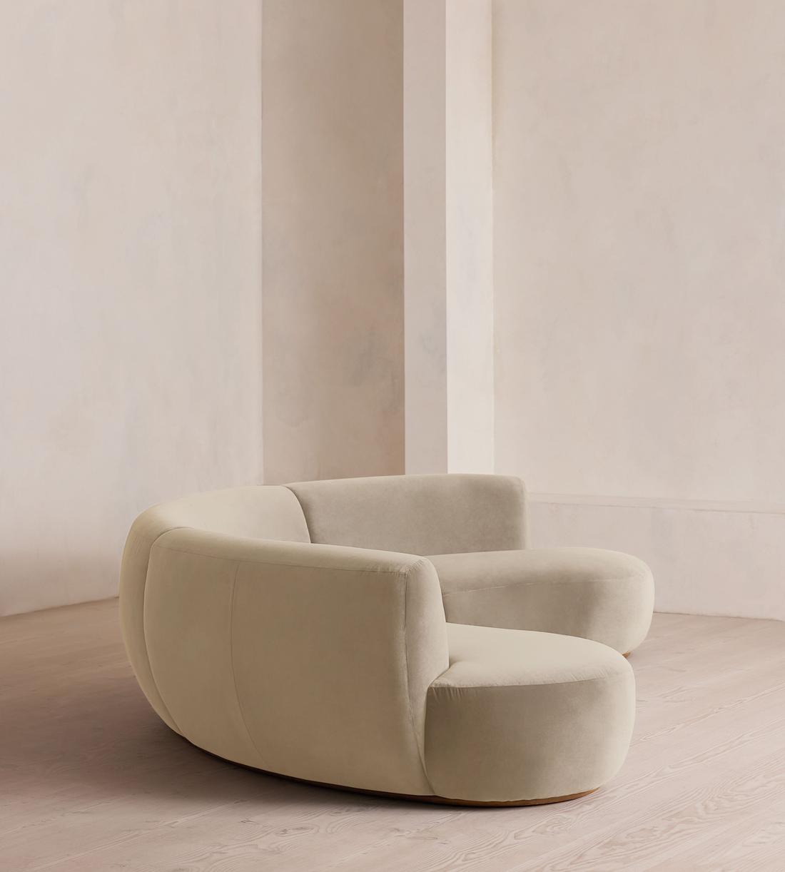 Aline Serpentine Sectional Sofa - Six Seater - Velvet - Oyster - US - Images - Image 3