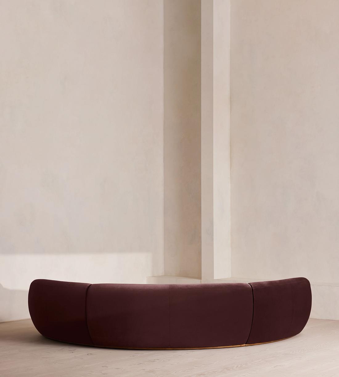 Aline Serpentine Sectional Sofa - Six Seater - Velvet - Aubergine - US - Images - Image 4