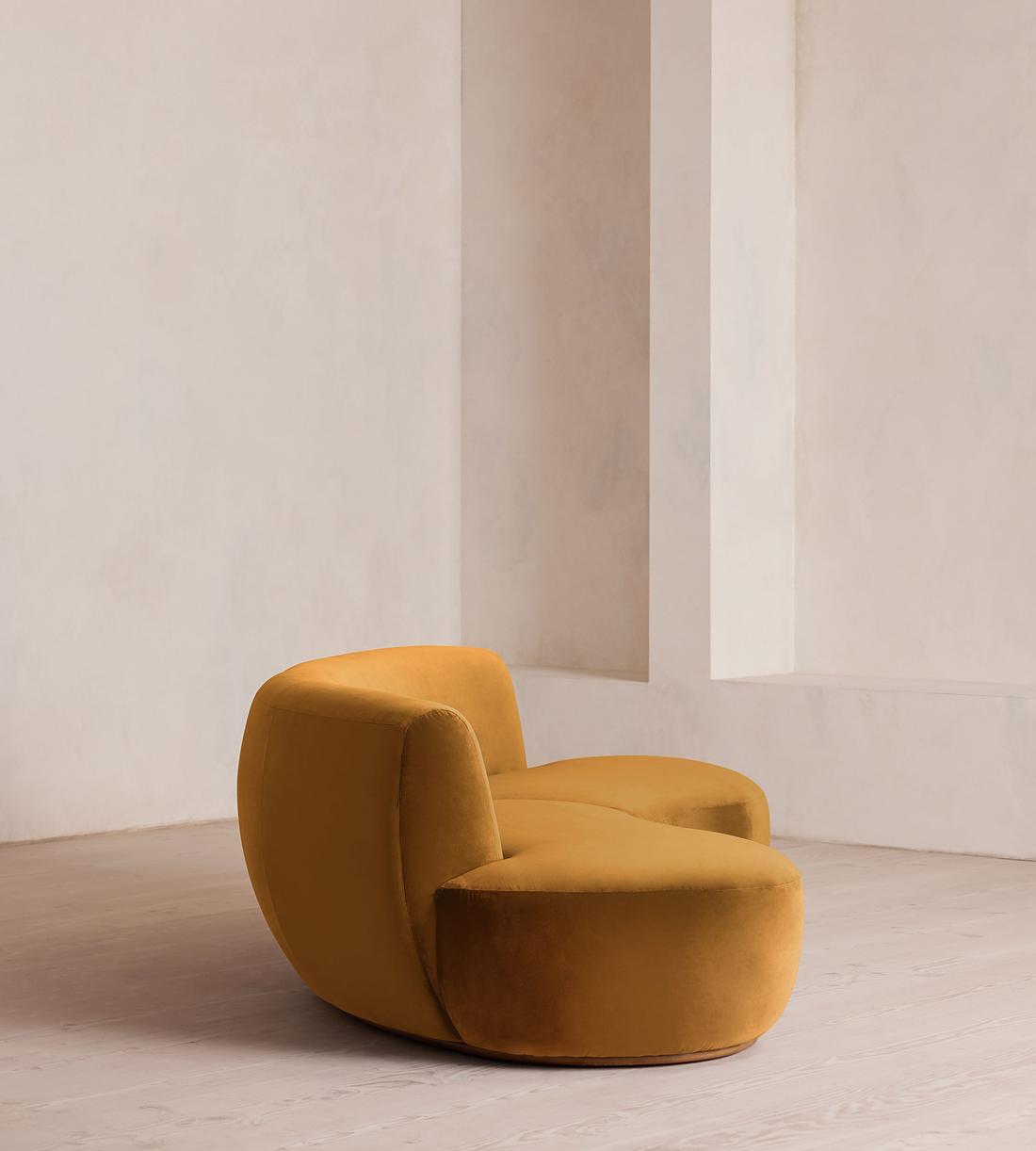 Aline Serpentine Sectional Sofa - Three Seater - Mustard Velvet - US - Images - Image 3