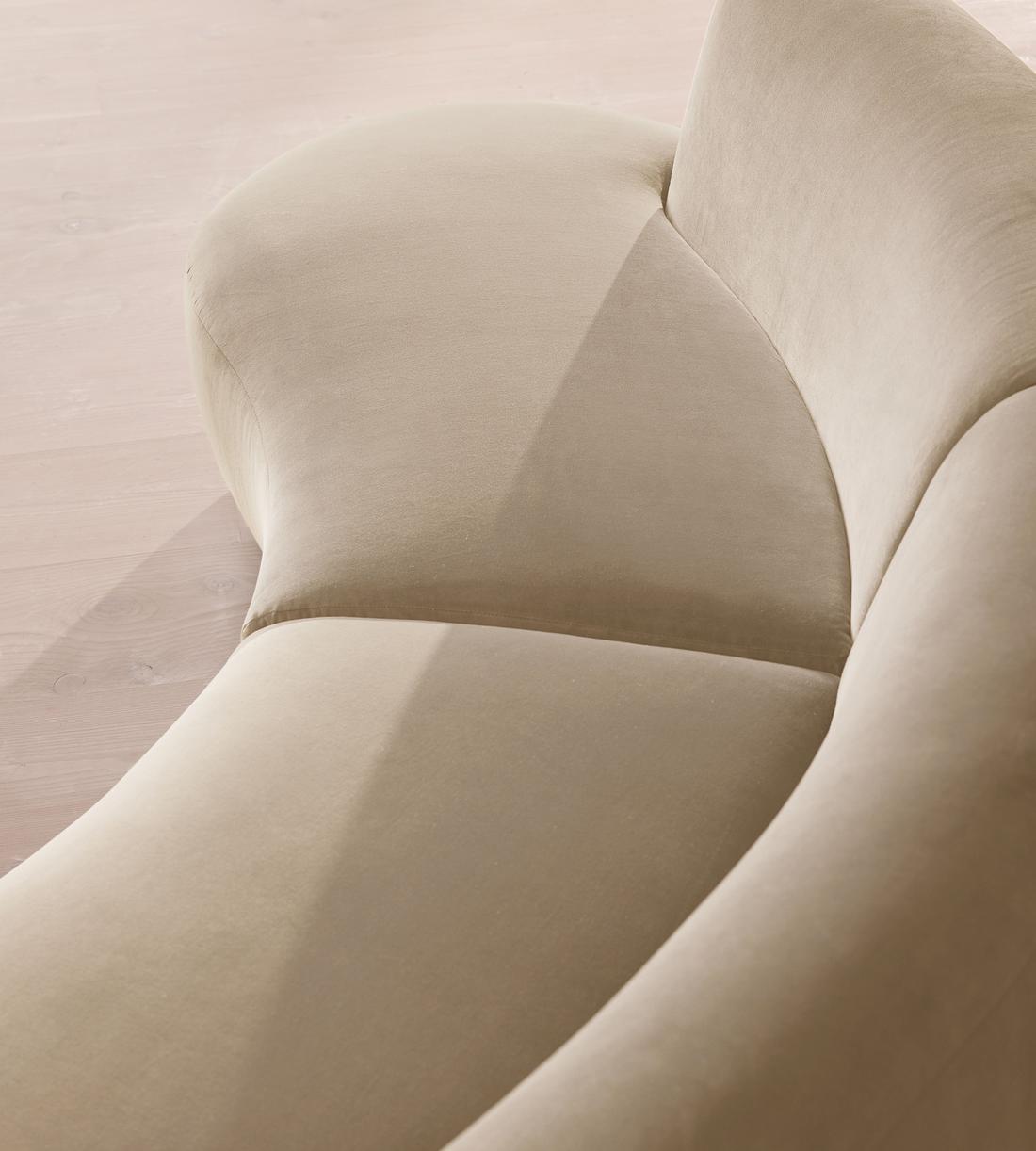 Aline Serpentine Sectional Sofa - Three Seater - Velvet - Oyster - US - Images - Image 5