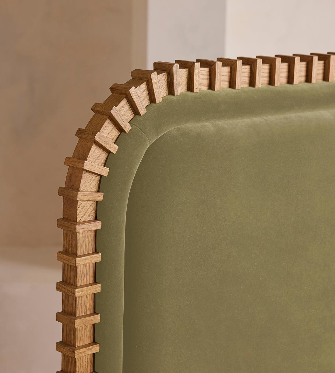 Angus Bed - King - Velvet - Lichen - US - Images - Image 3