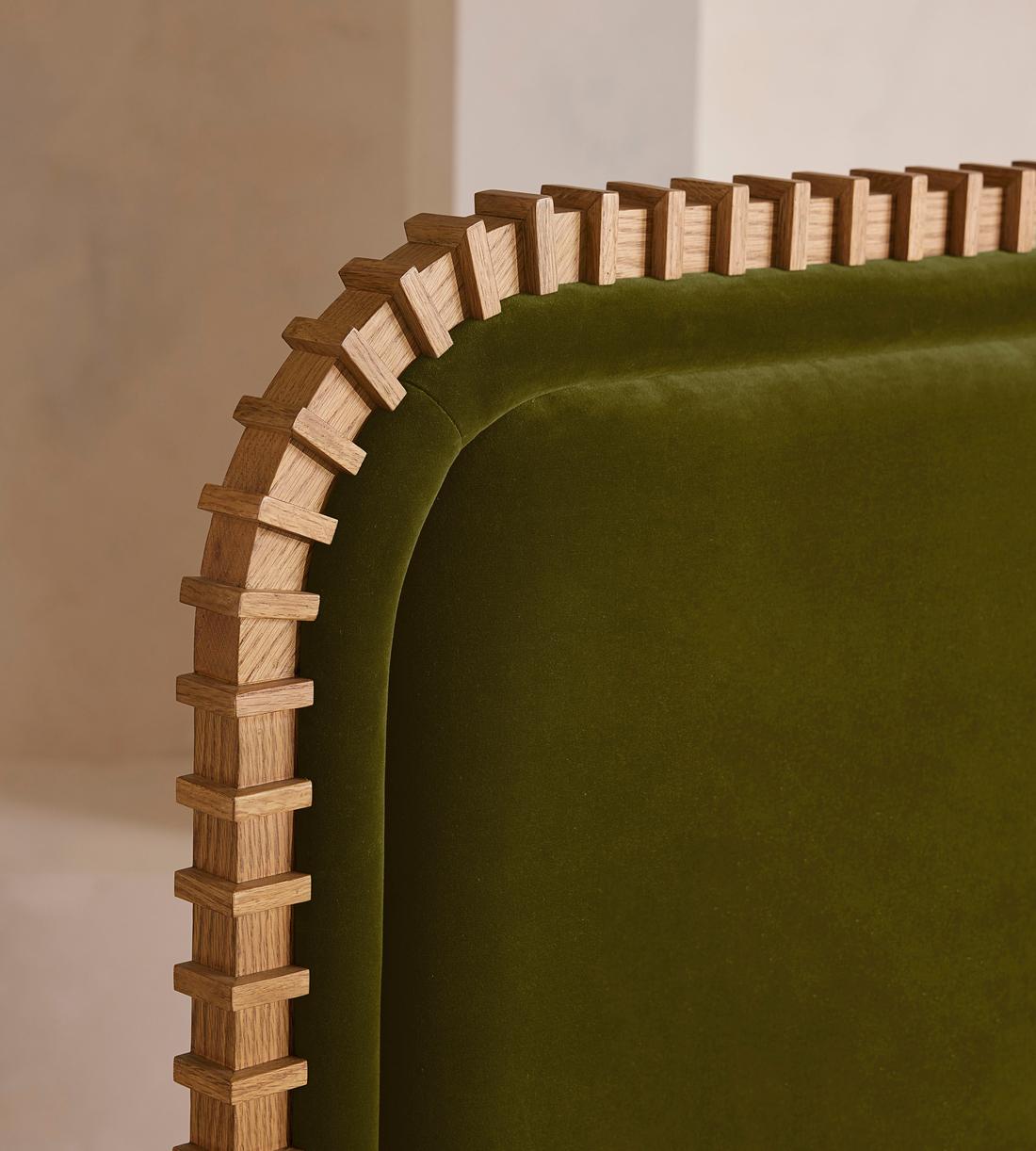 Angus Bed - King - Velvet - Olive - US - Images - Image 3