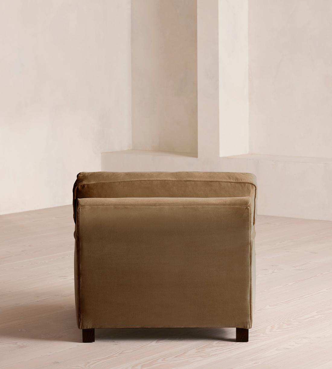 Arundel Loveseat - Velvet - Truffle - Images - Image 4