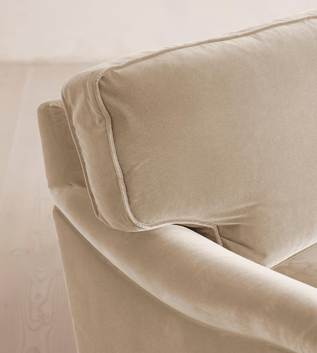 Arundel Two Seater Sofa - Velvet - Oyster - Images - Image 3