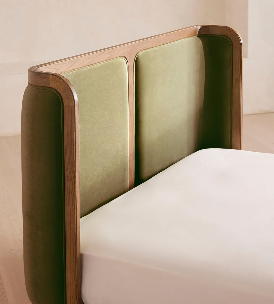 Belsa Bed - Light Oak - King - Velvet - Lichen - US - Images - Image 4