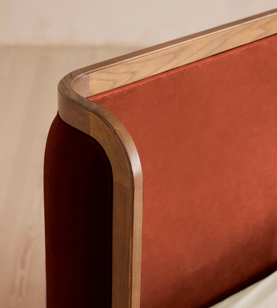 Belsa Bed - Light Oak - King - Velvet - Rust - US - Images - Image 4